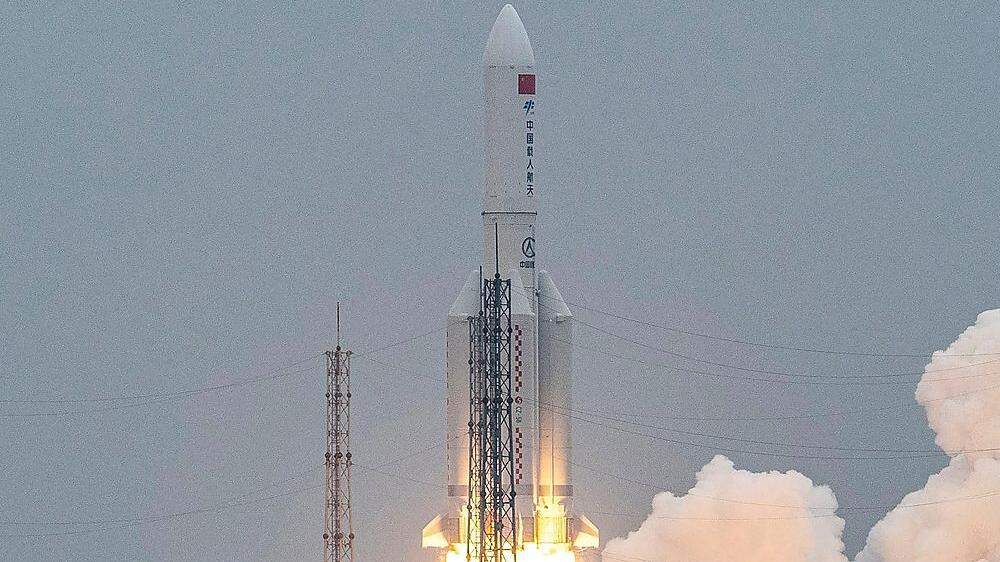 Eine Rakete vom Typ Langer Marsch-5B hatte Ende April das erste Modul einer neuen chinesischen Raumstation ins All gebracht