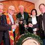 Weintaufe mit Horst Wild, Bischof Josef Marketz, Alfred und Andrea Riedl sowie Taufpaten Franz Klammer