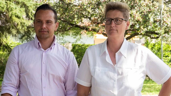 Sie sind schon zu TV-Stars geworden: Die Lebensmittelaufsicht-Inspektoren Christian Siedl und Walpurga Rath. Seit September begleitet ATV begleitet die beiden und Stefan Trippolt (nicht im Bild) bei ihren Kontrollen in Graz.