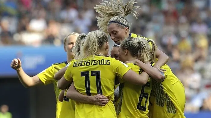 Das schwedische Team jubelt übner Bronze