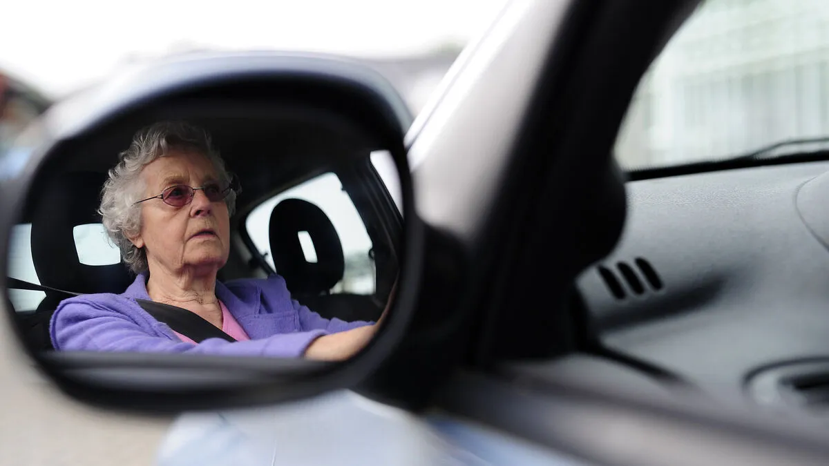 Wie steht es um die Fahrtauglichkeit älterer Menschen? Die EU überlegt neue Regeln.