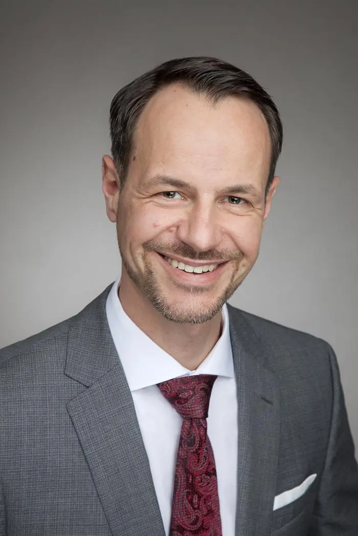 Hr. Dir. Philipp Boruta - Schoellerbank