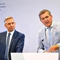 Wirtschaftsminister Wolfgang Hattmannsdorfer (ÖVP) und Infrastrukturminister Peter Hanke (SPÖ)