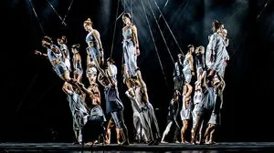 "The Pulse": Akrobatik mit Gravity & Other Myths