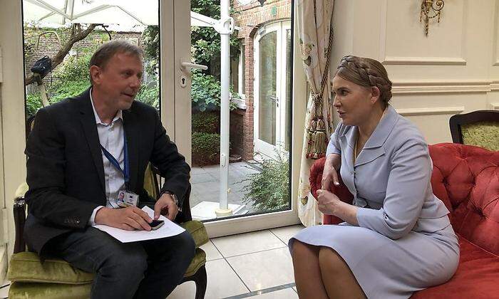 EU-Korrespondent Andreas Lieb mit Julia Timoschenko in Brüssel