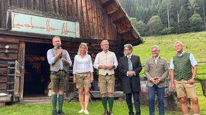 Landeshauptmann, EU-Kommissar und agrarische Prominenz auf der Alm | LH, EU-Kommissar und agrarische Prominenz auf der Alm