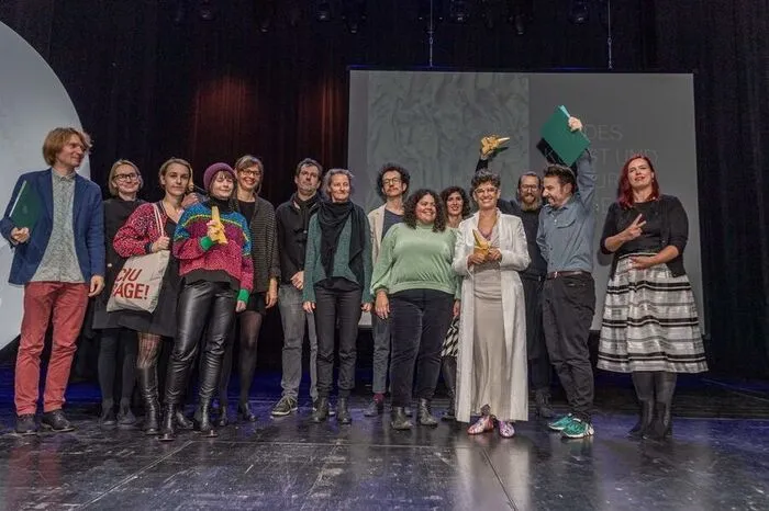 Gewürdigt: Gruppenfoto der Preisträger im Grazer Orpheum