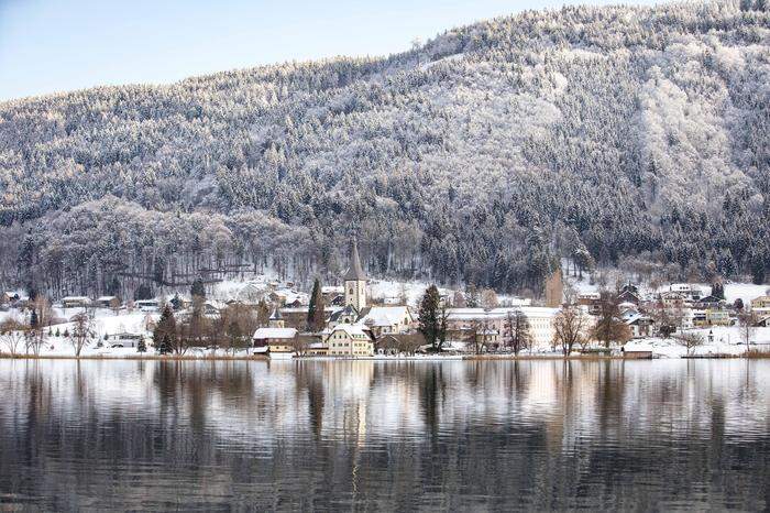 Am Ossiacher See können die Gäste im Winter auf der Gerlitzen Skifahren