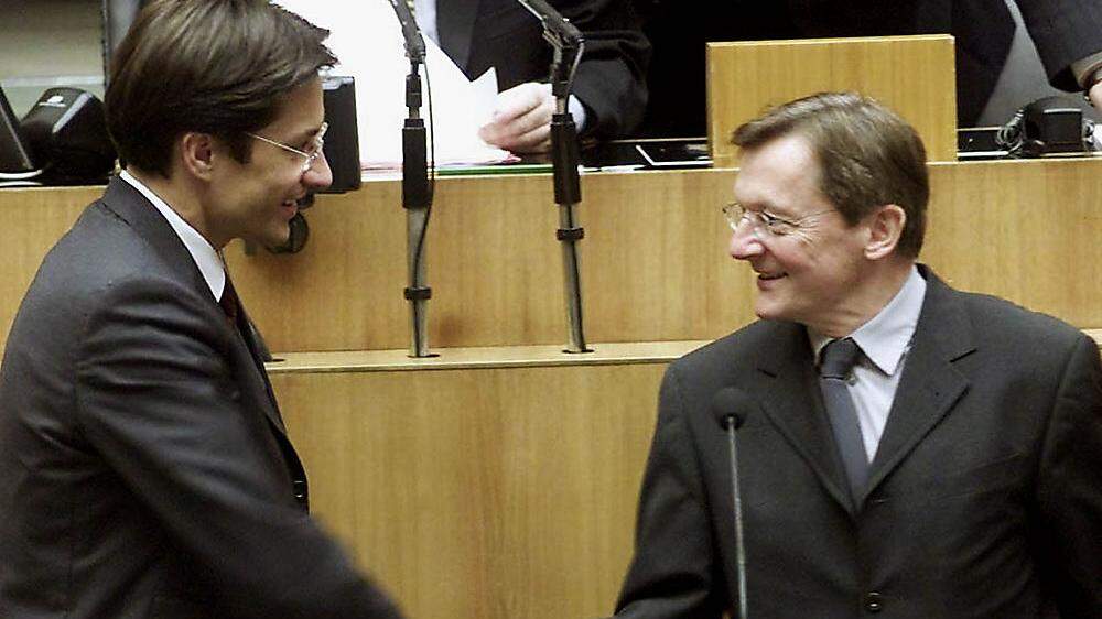 In schwarz-blauer Koalition tauschten ÖVP-Kanzler Wolfgang Schüssel und FPÖ-Finanzminister Karl-Heinz Grasser im Jahr 2000 den ÖIAG-Ausichtsrat im Handstreich aus