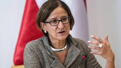 Kaiser fordert Mikl-Leitner zum Rücktritt auf