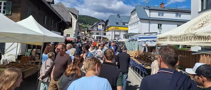 Tausende Besucherinnen und Besucher zog es am Wochenende zum Ägydimarkt in Fischbach