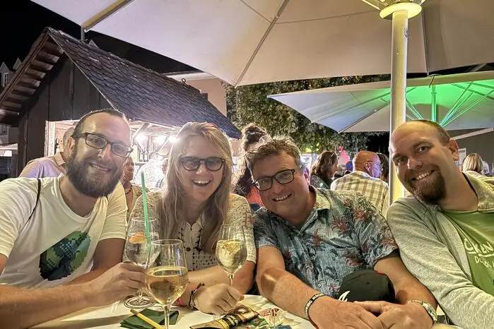 Am Samstagabend, der sich traditionell an Jung und Junggebliebene richtet, kamen wieder hunderte Gäste aus der ganzen Steiermark, um Katatropic, Lukas Oscar sowie Buntspecht zu lauschen