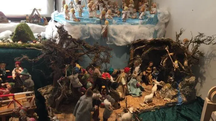 Diese Krippe schenkte Johanna Maier-Wedenig aus Villach dem Museum für Volkskultur