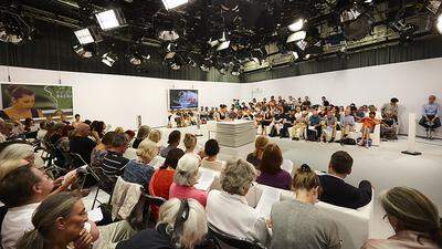 Großer Publikumsandrang im ORF-Theater