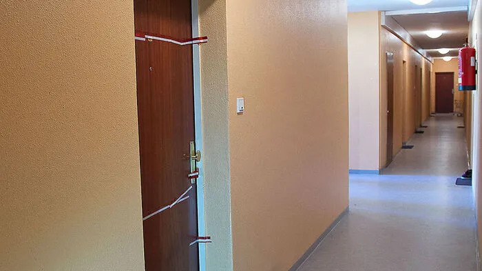 Der versiegelte Eingang der Wohnung