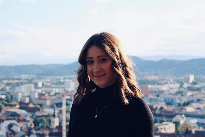 "Das selbstständige Arbeiten wurde ein Großteil von den Dingen, die nun zur Normalität gehören. Zusätzlich musste ich mir alles selbst organisieren. Sprich: Wann mache ich welche Aufgabe und wann ist die nächste Online-Stunde?"