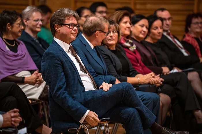 Zahlreiche Ehrengäste feierten mit.