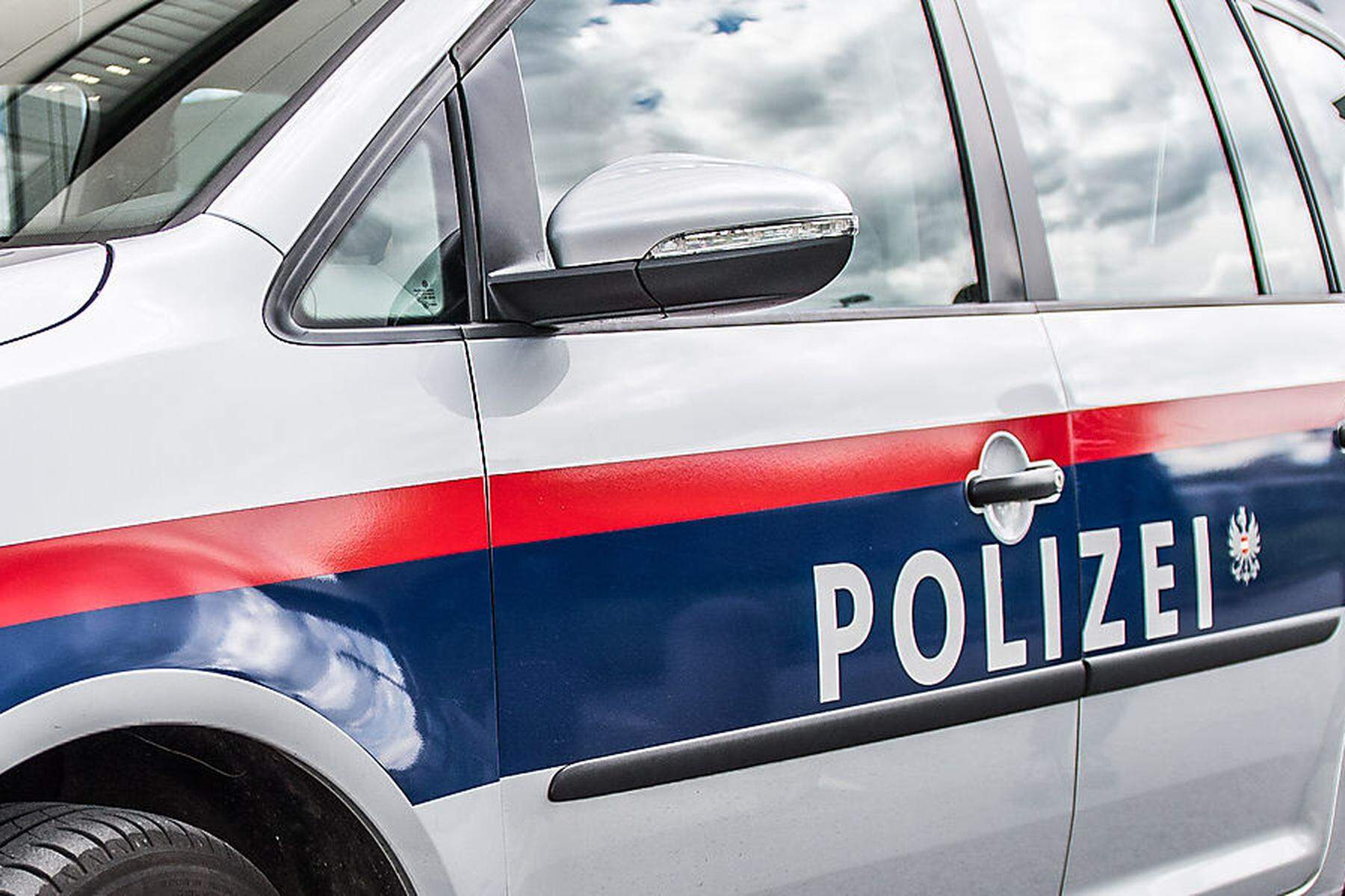 Tragödie bei Mariazell: 93-jähriger Niederösterreicher von Zug erfasst und getötet