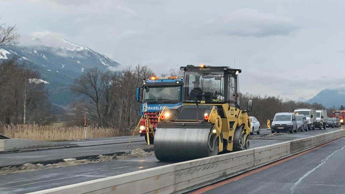 Derzeit laufen die letzten Arbeiten vor der Winterpause auf der A 9 bei Gaishorn