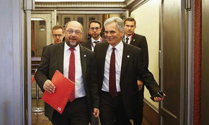 Martin Schulz trifft mit Österreichs Kanzler Werner Faymann ein