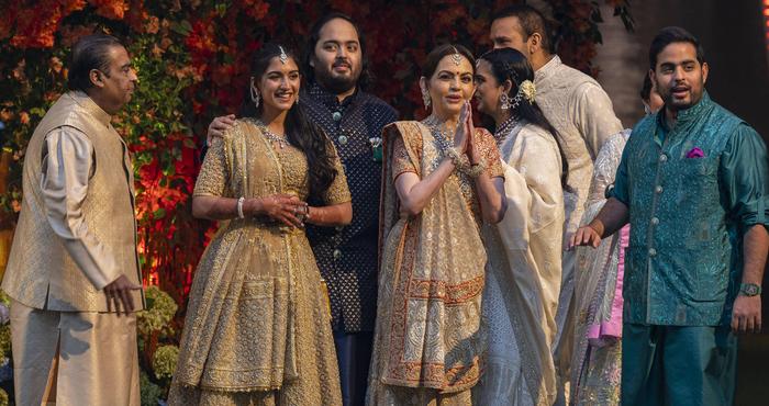 Il clan Amapni è considerato la famiglia più ricca dell'India