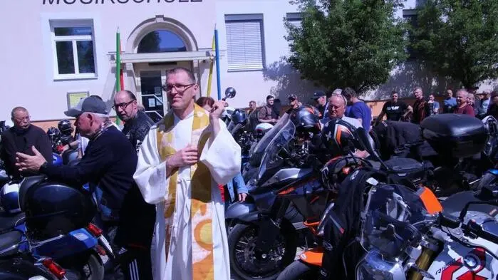 Es ist schon seit Jahrzehnten Tradition, dass der Motorradclub Bärnbach mit Obmann Walter Maurer am 1. Mai zur Segnung der Biker und ihrer Maschinen einlädt