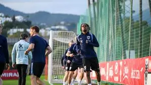 Carney Chukwuemeka im Training