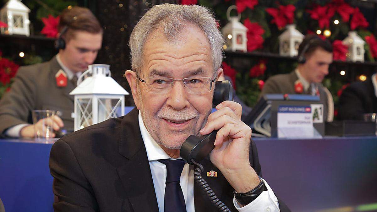 Half am Spendentelefon mit: Bundespräsident Alexander Van der Bellen