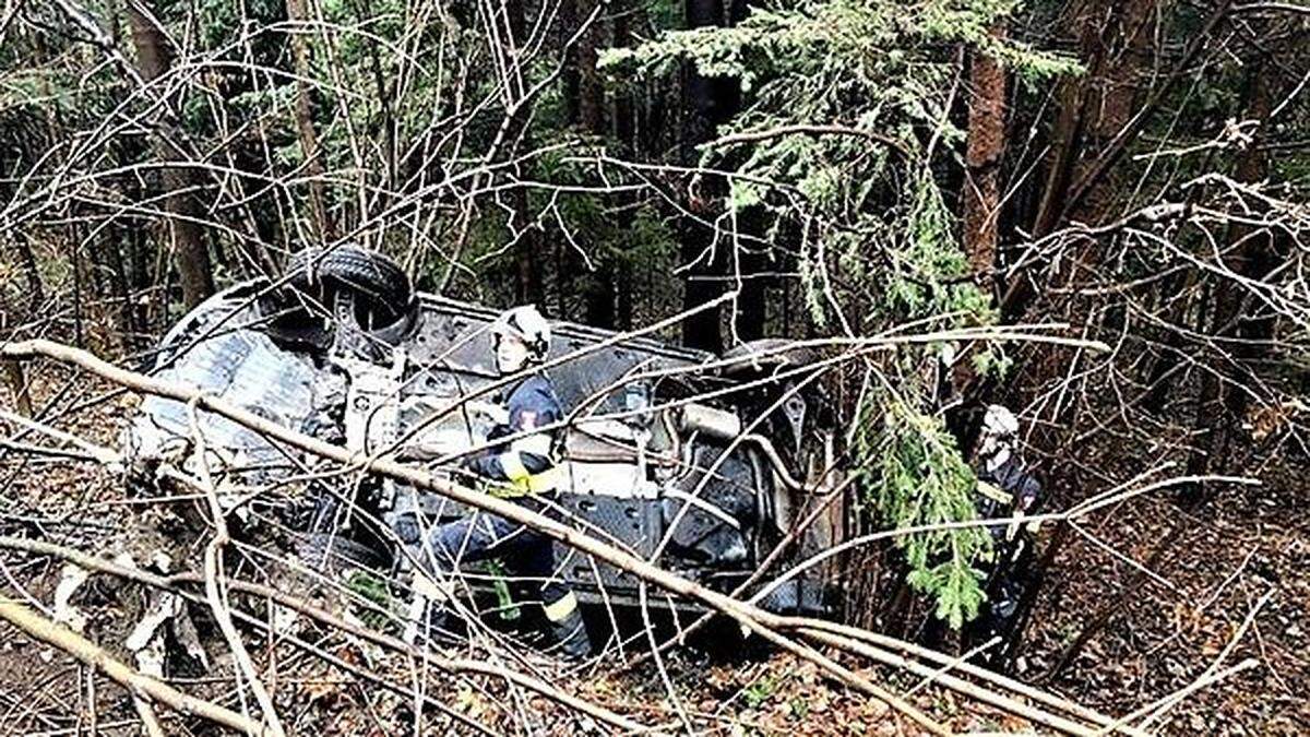 Bäume bremsten einen weiteren Absturz