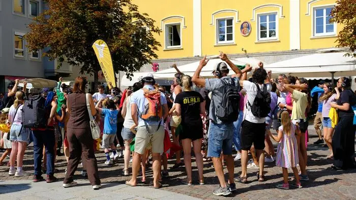 „Play Ground“ fordert zum Mitmachen auf