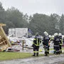 Das Unglück forderte zwei Todesopfer, eine Sturmböe riss das Festzelt um