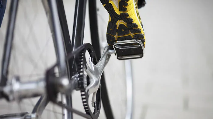 Radfahrer wurde von Pkw erfasst (Symbolfoto)