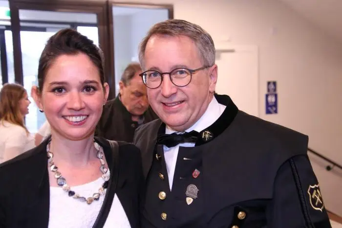 Obmann Lechner freute sich, den Präsidenten der Bergkapelle Rosental, Franz Schriebl, Bürgermeister Johannes Schmid, seine Vize Martina Weixler, Gemeindekassier Thomas Langmann, Nationalratsabgeordnete a.D. Sophie Bauer sowie zahlreiche Abordnungen von Blasmusikkapellen begrüßen zu können.
