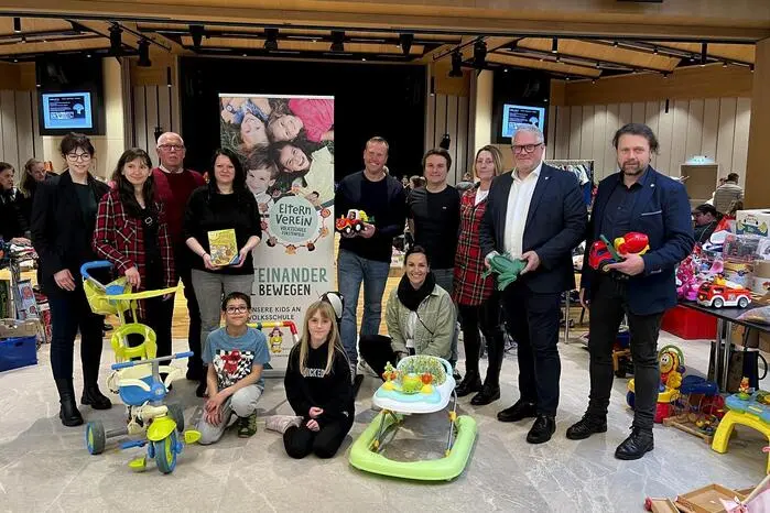 Dieser wird alljährlich vom Elternverein der Volksschule mit Obmann Mirko Hultsch und Co-Organisatorin Yvonne Medina-Sandino veranstaltet