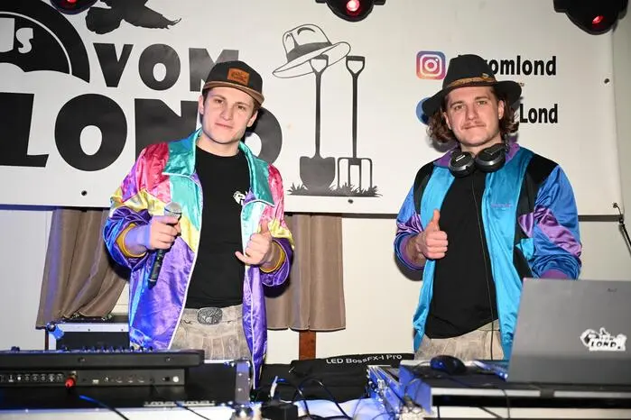 Für beste musikalische Laune und schwungvolle Tanzmusik sorgten die „DJ’s vom Lond“ bis in die Morgenstunden.