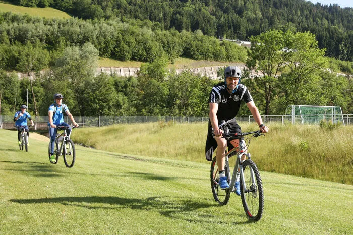Das Team ist im Hotel Falkensteiner untergebracht. 