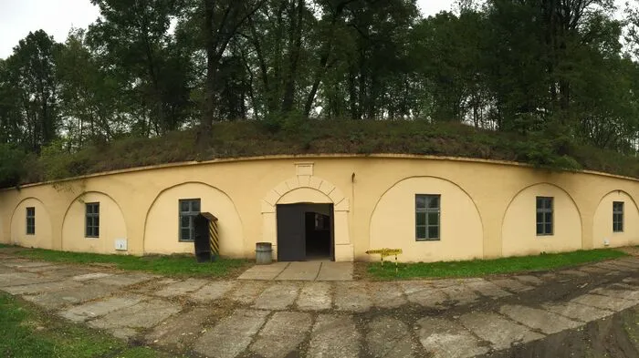 Heute noch sind die Reste einiger Forts sichtbar.