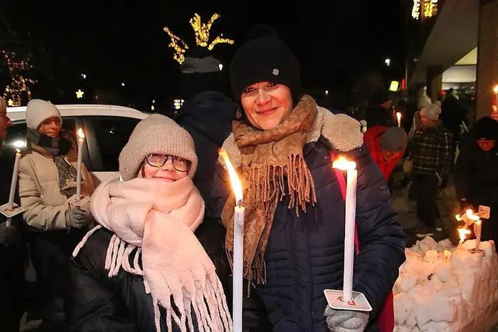 Viel Spaß mit der restlichen Fotostrecke!