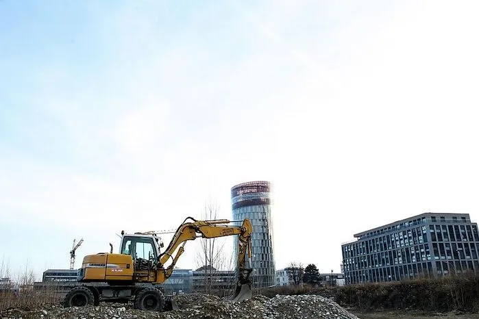 In alle drei Bauabschnitte rund um die List-Halle und den Science Tower...