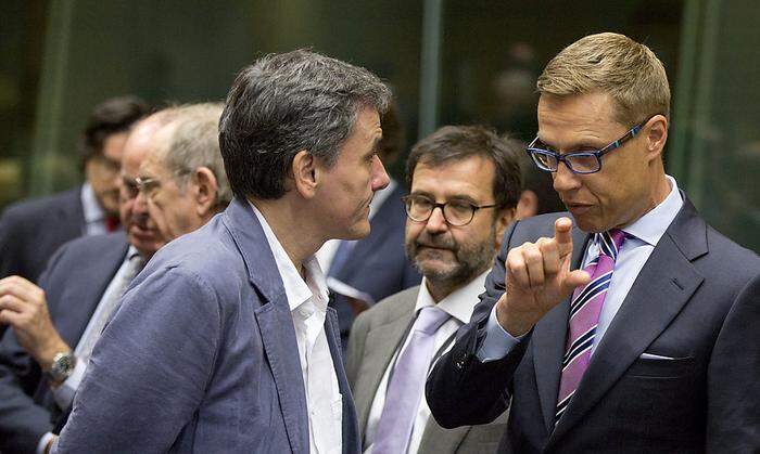 Ernste Gesichter: Der griechische Finanzminister Euclid Tsakalotos und sein finnischer Amtskollege Alexander Stubb