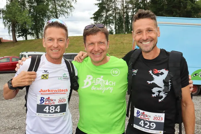 Ein buntes Kinderprogramm und Verlosung von wertvollen Preisen rundeten den Lauftag perfekt ab. Mit der Siegerehrung und tosenden Applaus für die Gewinner fand der Tag einen gemütlichen Ausklang. 