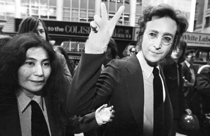 Yoko Ono und John Lennon, 1972