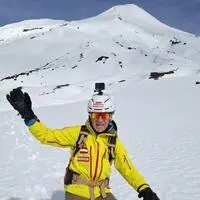 Hermann Koch nach der gelungenen Abfahrt über die Hänge des 2847 Meter hohen Villarrica