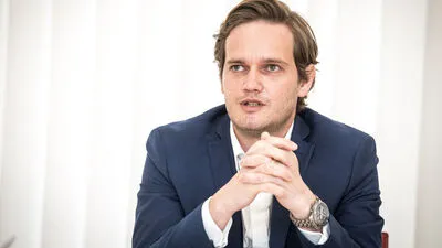 Ab Herbst Magistratsdirektor: Hans Mainhart