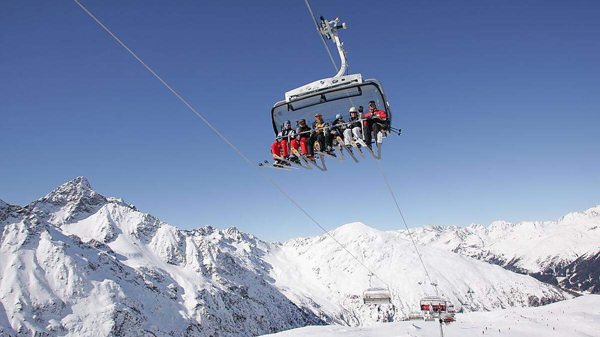 Im Skizentrum St. Jakob kann man wochenends noch bis Ostern dem Wedelspaß frönen