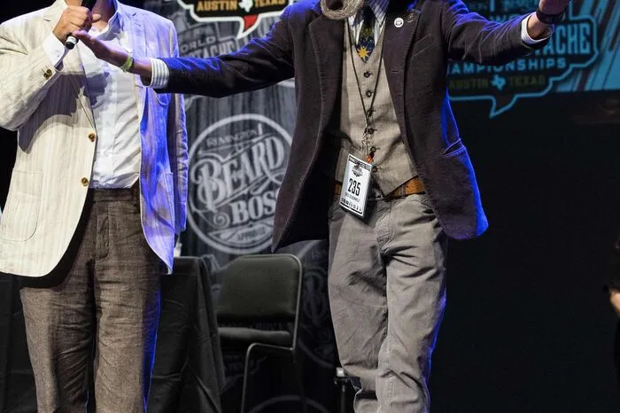 Drei Tage lang kürten Bart-Enthusiasten die besten, schönsten, längsten und kunstvollsten Bärte bei den "Remington Beard Boss World Beard &amp; Moustache Championships".