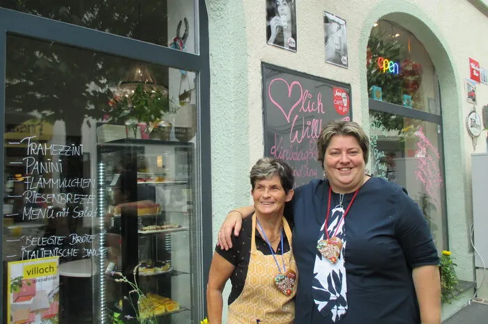 Cafe "Im Wohnzimmer", Widmanngasse 43