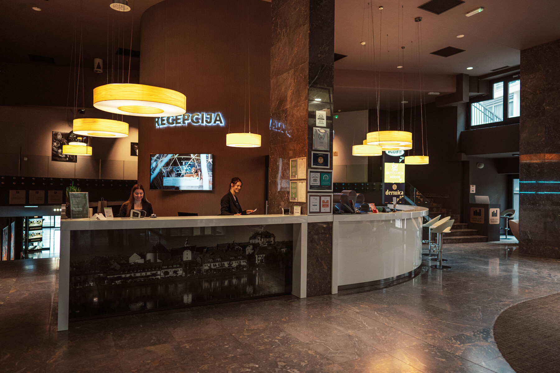 Hotel City Maribor & Restaurant Terasa: Wo Genuss auf Stadtflair trifft