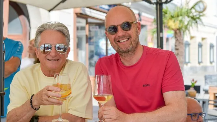 Es traten zwei Akkordeonensembles der Musikschule Wolfsberg, Leitung Christian Theuermann, ein Akkordeonensemble der Musikschule Völkermarkt, Leitung Stefan Kollman und das renommierte Akkordeonorchester Herzogenaurach, Leitung Roland Baumann, auf. Das Akkordeonorchester aus der Partnerstadt Herzogenaurach konnte in der Vergangenheit sehr viele internationale Erfolge einheimsen.