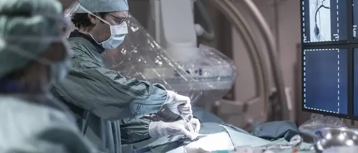 Interventionelle Radiologen behandeln Schlaganfälle, Blutungen, Aneurysmen oder Tumore
